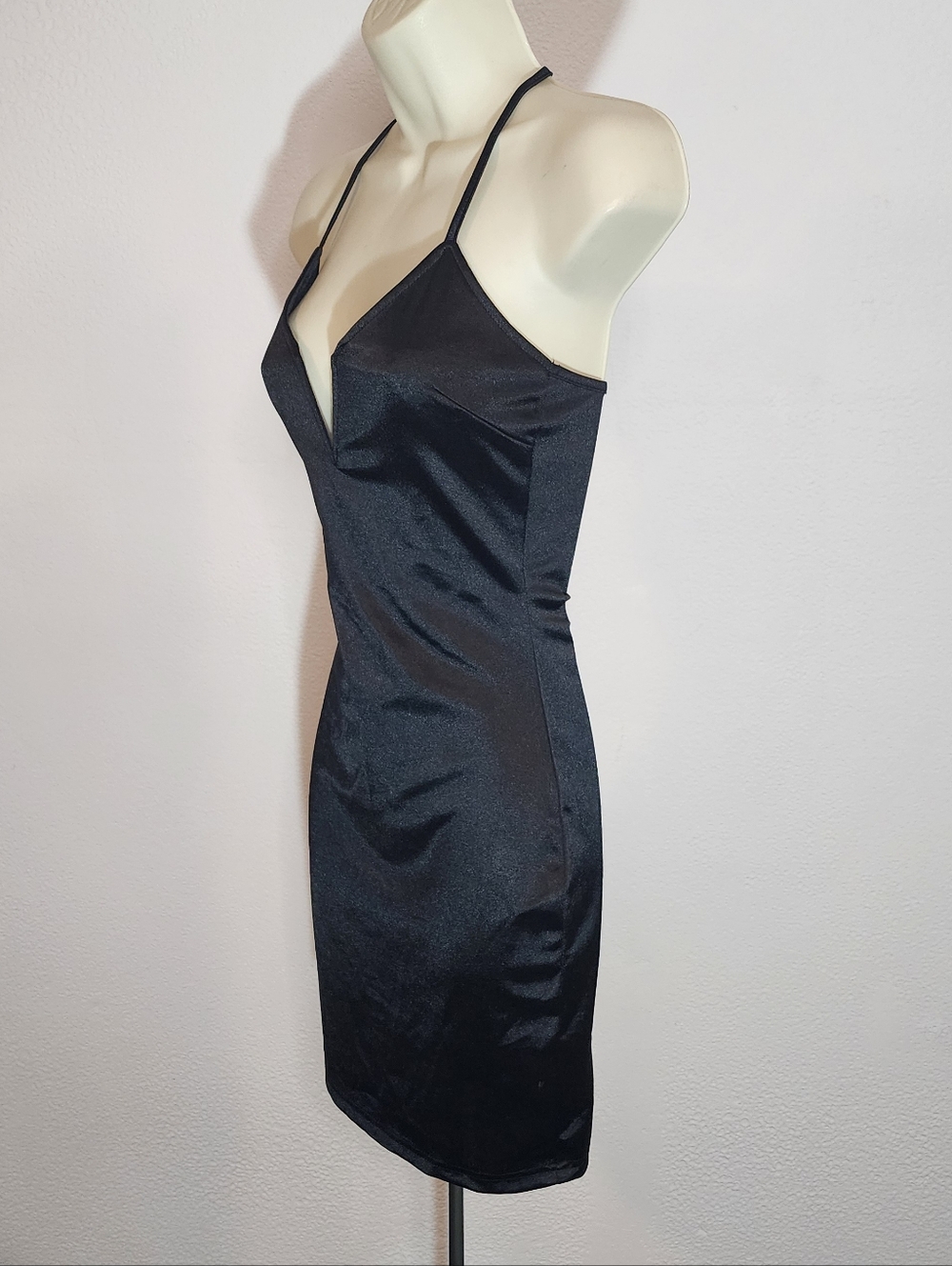 Dress Bodycon Satin Plunge Halter Mini Black Size S - Picture 4 of 11